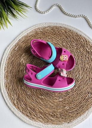 Босоніжки crocs  ,оригінальні  джибітси