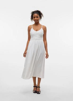 Женское коралловое платье vero moda белый, m