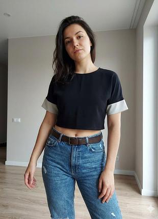 Стильна коротка кофтинка-
 топ от zara