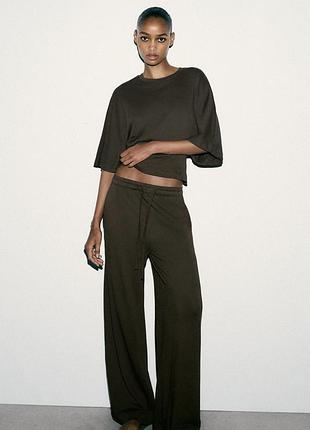 Костюм zara з нових колекцій спортивний костюм zara брючный костюм zara костюм двойка