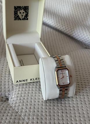 Годинник anne klein