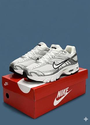 Чоловічі кросівки air max moto 2k white metallic