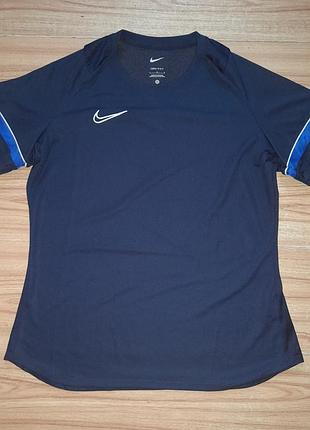 Футболка nike dri-fit