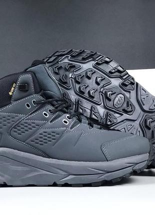Зимові чоловічі черевики hoka kaha 2 gtx