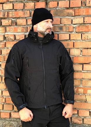 Куртка тактична soft shell чорна. чоловіча весняна куртка чорна софтшел на мікрофлісі.