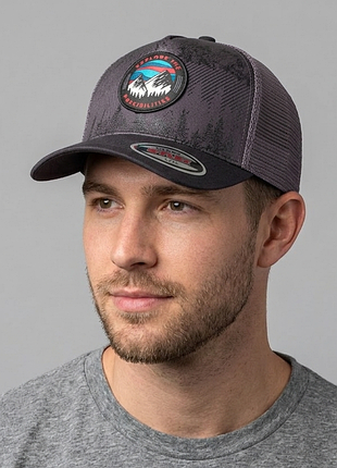 Крута чоловіча кепка gerry outdoots g-flex trucker cap, сша  нова, амазон сток.
