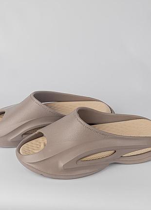 Шлепанцы мужские sonimix slippers капучиновые / шлепки бежевые лето 45
