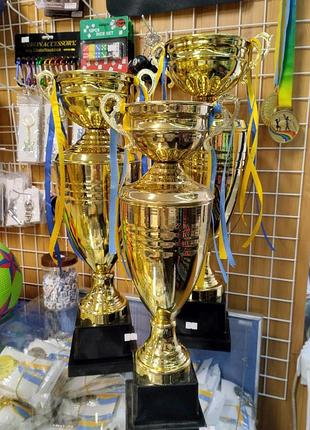 Кубок спортивний із кришкою та чашею cup c-1505 золотий 440