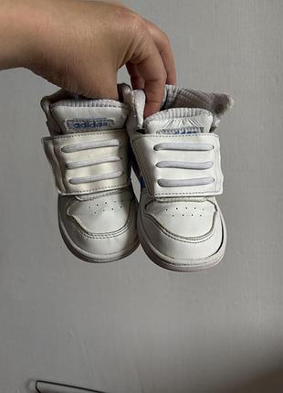 Високі кросівки . хайтопи adidas. розмір 23