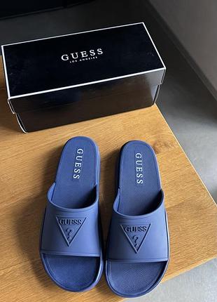 Тапки guess