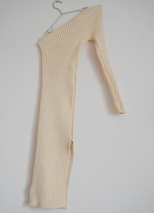 Вязаное платье esperi knitwear сливочное масло
