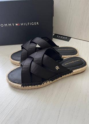 Жіночі мюлі tommy hilfiger( оригінал)