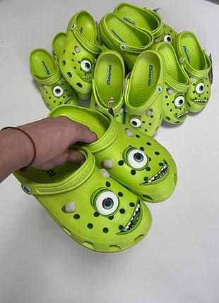 Шльопанці crocs classic monsters inc mike clog оригінал тапки крокс крокси зеленіі