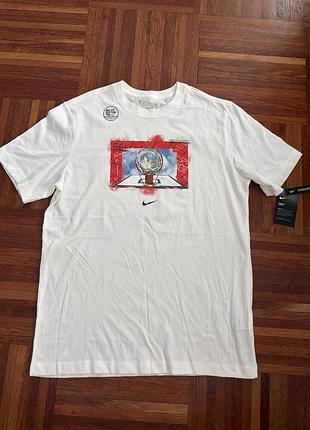 Нова біла бавовняна чоловіча спортивна футболка nike dri-fit oc photo basketball tee м 38 usa 🇺🇸