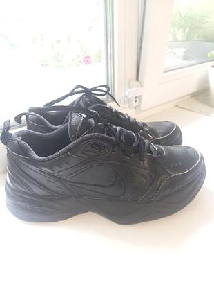 Nike air monarch iv (415445-001) («triple black»).