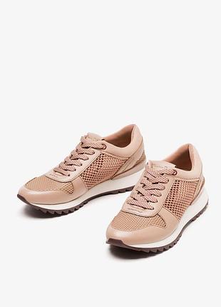 Брендові  кроссівки від massimo dutti