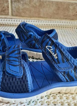 Босоножки clarks 25р