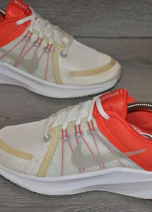 Продам кроссовки фирма nike quest 4.