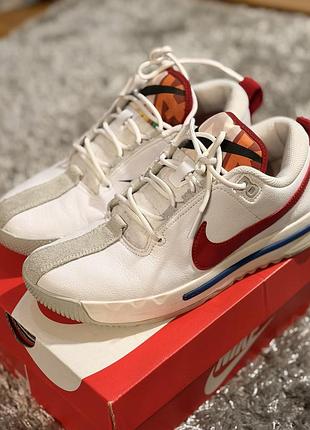 Жіночі кросівки nike (25 см)