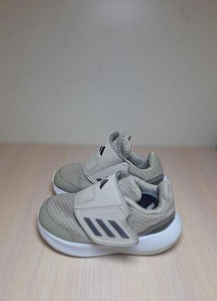 Кросівки adidas