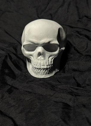 Статуетка в формі черепа fullwhite abc handmade