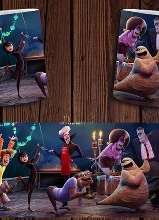 Чашка белая керамическая "монстры на каникулах" hotel transylvania abc