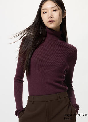 Водолазка uniqlo 100% шерсть бордовый цвет