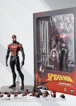 Колекційна фігурка майлз моралес людина-павук spider-man павутина всесвіту miles morales (15 см) marvel abc