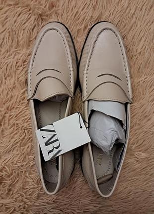 Туфлі zara