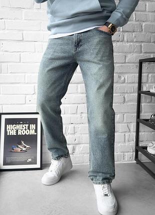 Базовые светло-синие джинсы staff 24 light blue regular