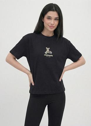 Жіноча чорна футболка equilibri