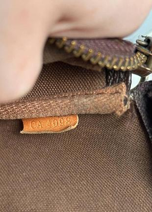 Багет louis vuitton 6