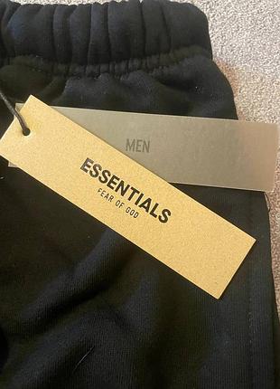Шорти essentials 9