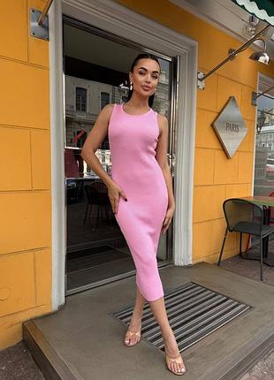 Сукня рожева
