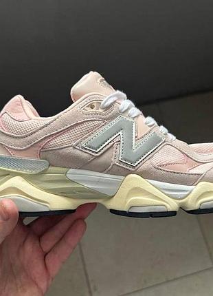 Кросівки new balance 9060 pink 40