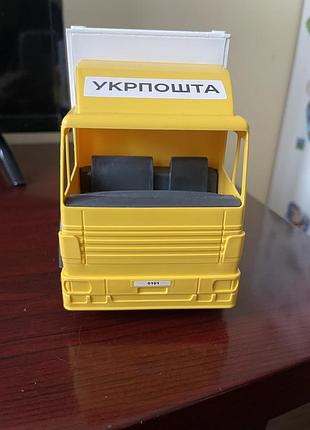 Вантажівка укрпошта 2