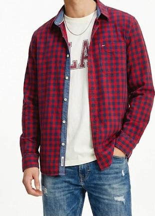 Мужская рубашка tommy hilfiger denim в клетку
размер xl.