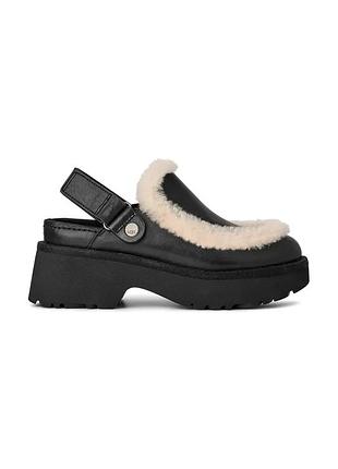 Urbanshop com ua шлепанцы ugg esmee leather clog цвет черный на платформе 1171507.blk размеры запитуйте