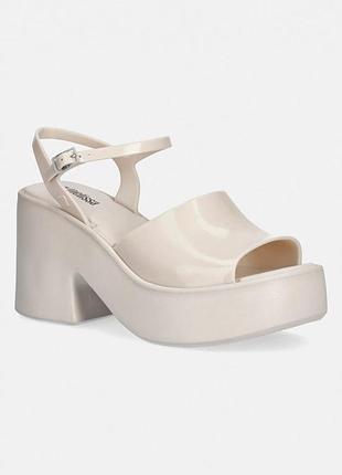 Urbanshop com ua сандалии melissa melissa lina ad цвет бежевый m 35929 bg595 размеры запитуйте