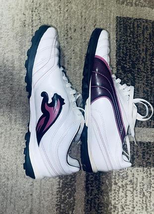 Кросівки чоловічі puma future turf білі в ідеальному стані 41 розмір