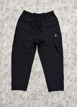 Нейлонові спортивні штани air jordan essential cropped pant (оригінал)
