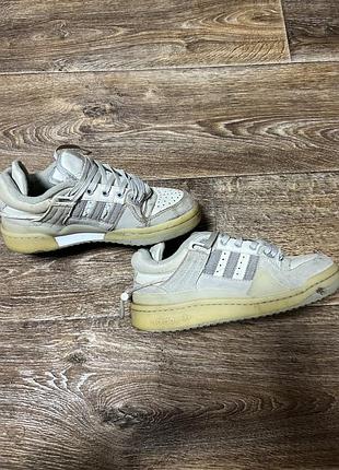 Чоловічі кросівки adidas bad bunny