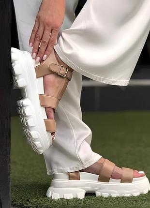 Женские босоножки на платформе ailaifa 1515 white - brown 37