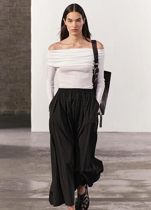 Тоненький невагомий лонгслів zara