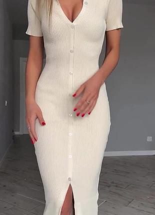 Платье с коротким рукавом из 100% вискозы молоко