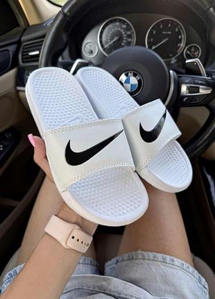 Женские белые шлепанцы, тапочки nike benassi white х найк 41