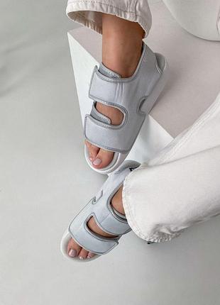 Женские серые сандалии адидас адилет лайт грей adidas adilette sandal light grey 39