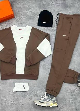 Комплект nike (свитшот + штаны+шапка) коричнево-белый