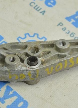 Кронштейн компрессора кондиционера ford fusion mk5 13- 2.5т (04)