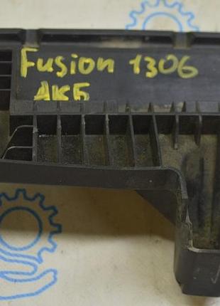 Кронштейн подставки акб ford fusion mk5 13-20